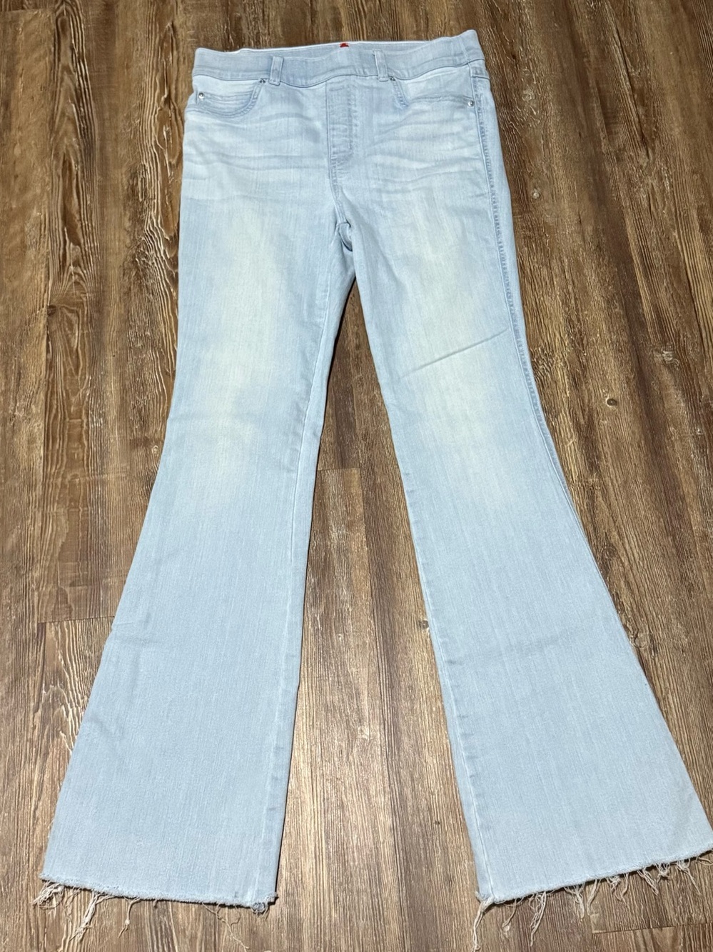 Spanx Flare Jeans Women's Medium Light Wash Frayed Hem Pull On Stretch Denim